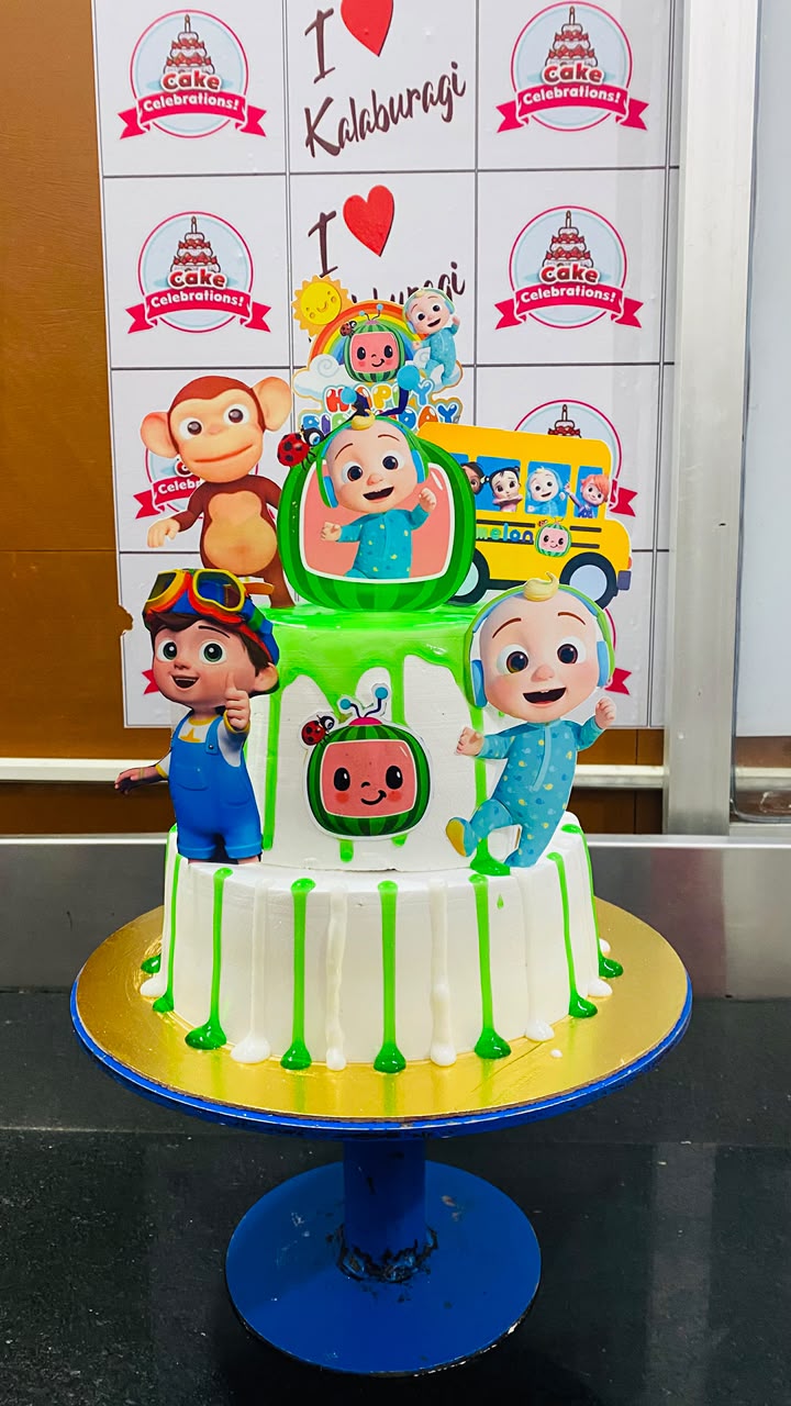 Wedding tier cake Kalaburagi